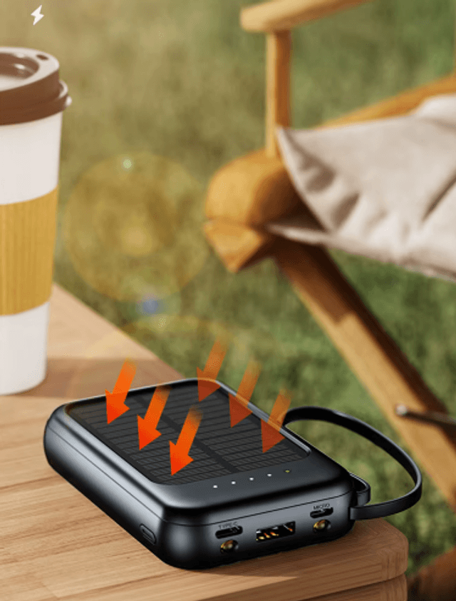 Le power Ultra Puissant batterie solaire 4 en 1 capacité de 50000mAh,30000mAh,     20000mAh, avec torche LED , fiable pour tout appareil électronique